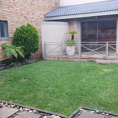 The Spare Bedroom Unit 1 Harrismith Exterior photo